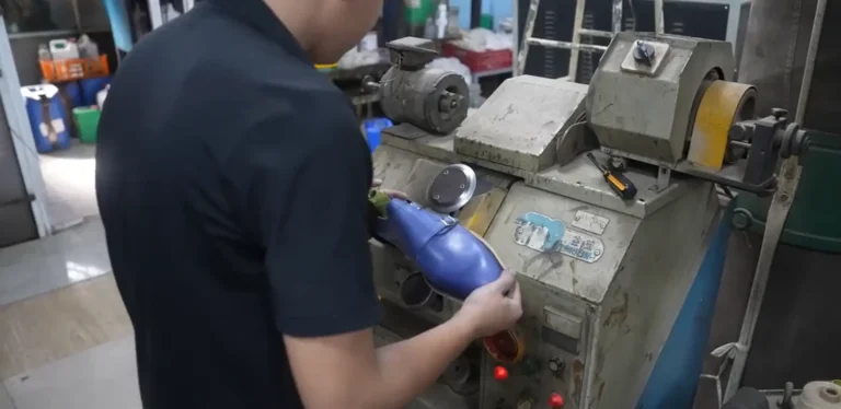 mesin detail sepatu